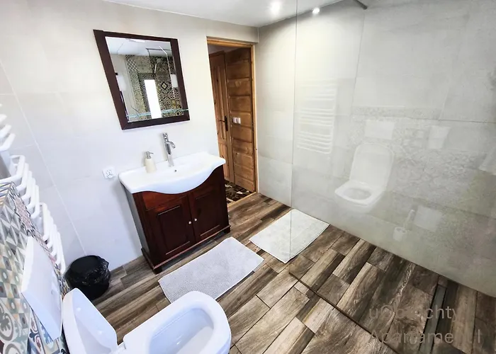 乌奥布洛提民宿