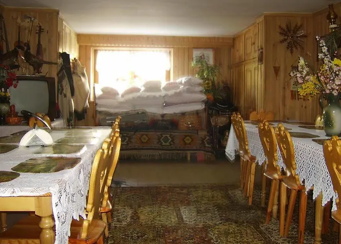 乌奥布洛提民宿 *