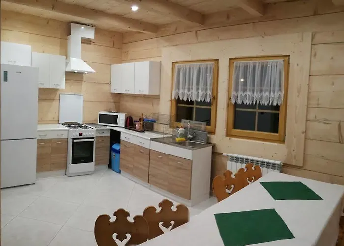 乌奥布洛提民宿 *